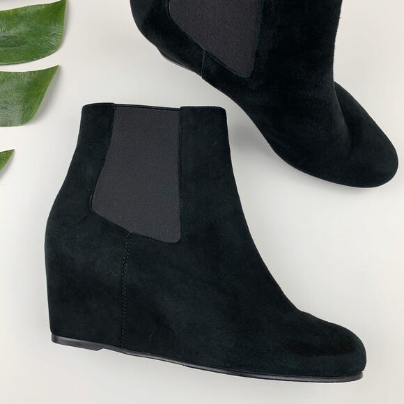 Stuart Weitzman Wedge Ankle Boots Black Suede Chelsea Women's 8.5 - Picture 1 of 11